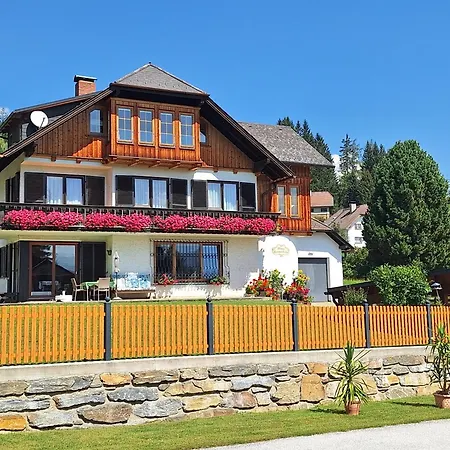Bernadette Holiday home