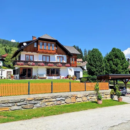 Holiday home Bernadette *